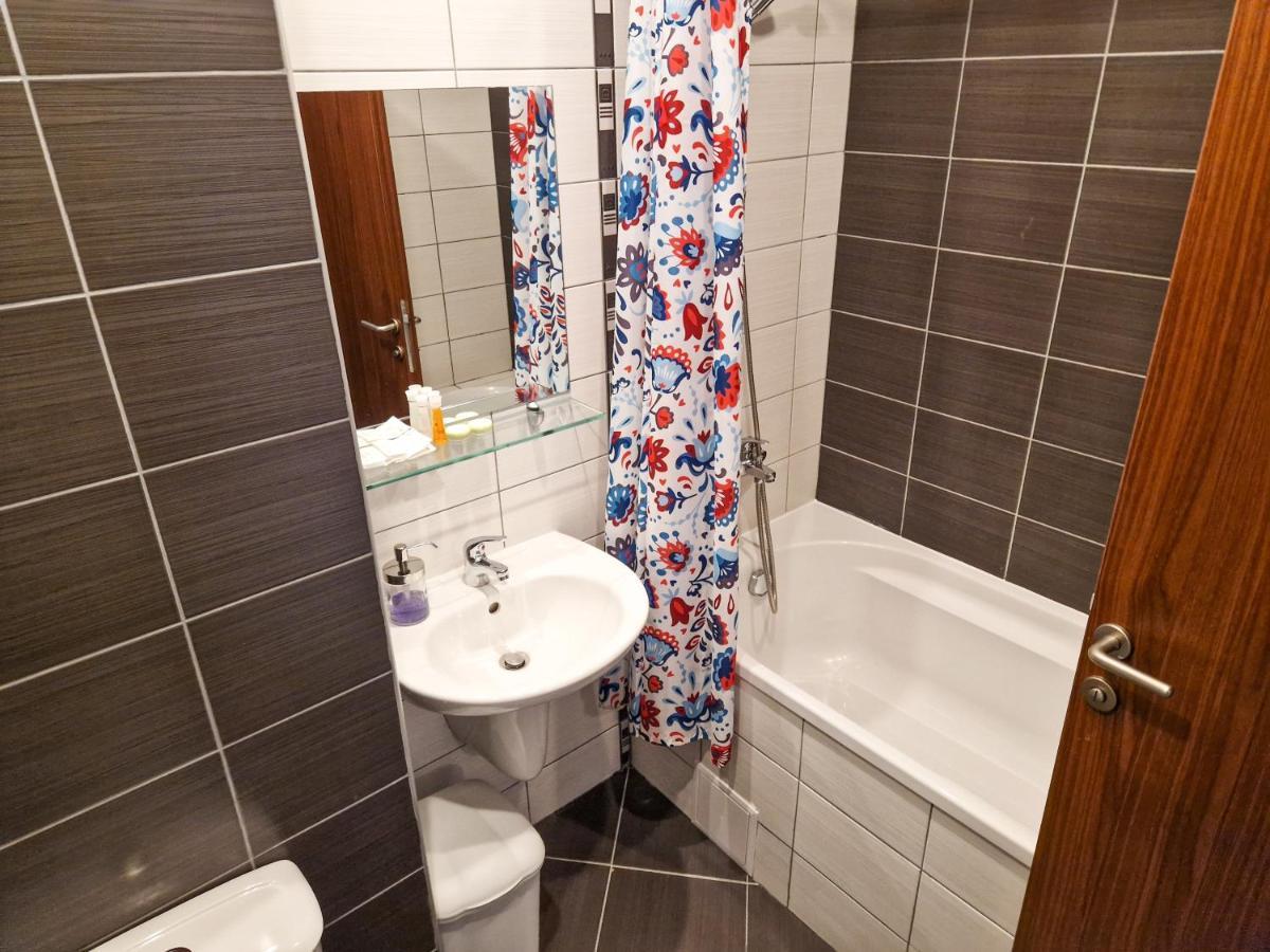 Sunny Apartment C25 بوروفتس المظهر الخارجي الصورة