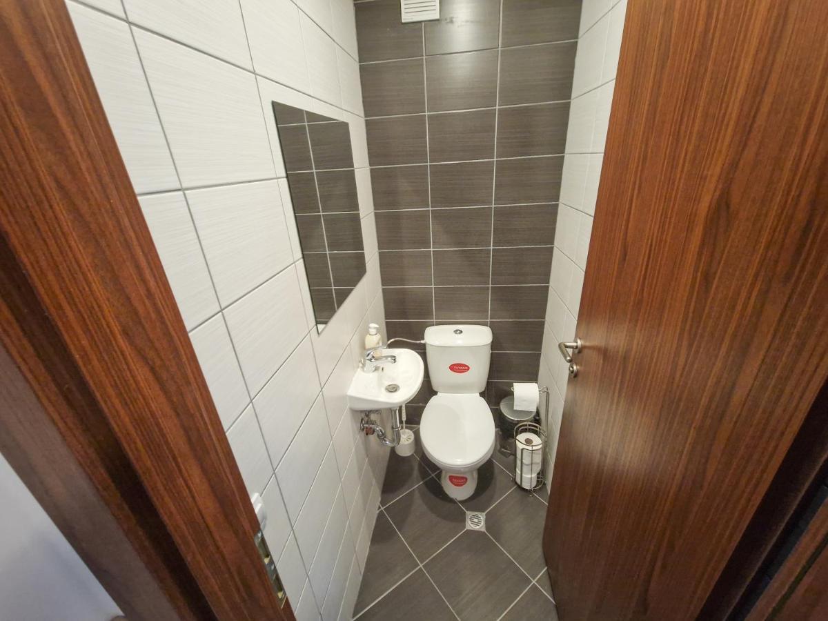Sunny Apartment C25 بوروفتس المظهر الخارجي الصورة